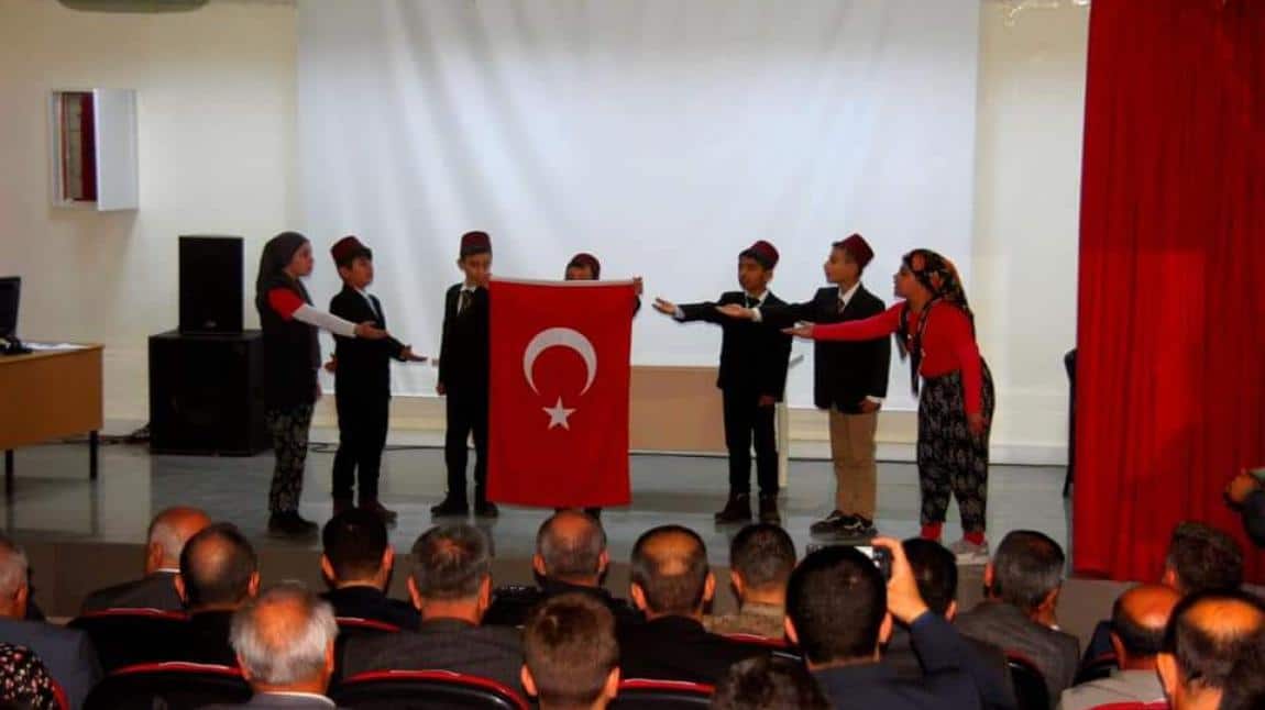 İstiklal Marşı'nın Kabulü ve Mehmet Akif'i Anma İlçe Törenini Tertipledik